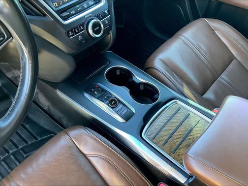 Used 2017 Acura MDX FWD w/ Advance Package image 16