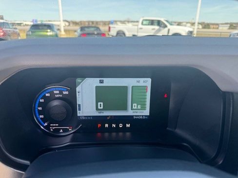 Used 2022 Ford Bronco Wildtrak image 14