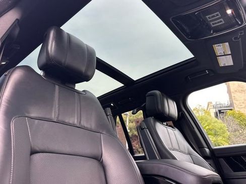 Used 2022 Land Rover Range Rover Westminster Edition image 15