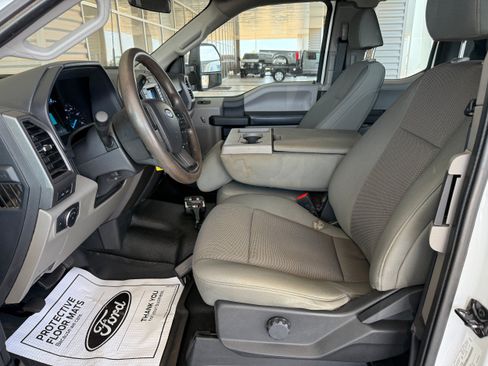 Used 2022 Ford F350 XL w/ Power Equipment Group AWD/4WD image 9