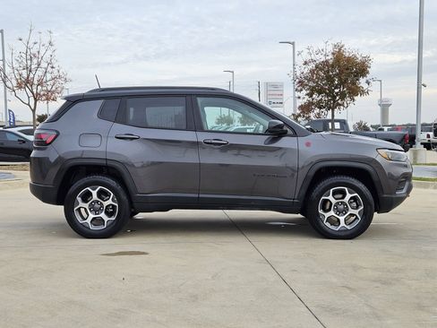 Used 2022 Jeep Compass Trailhawk w/ Trailhawk Elite Group image 7