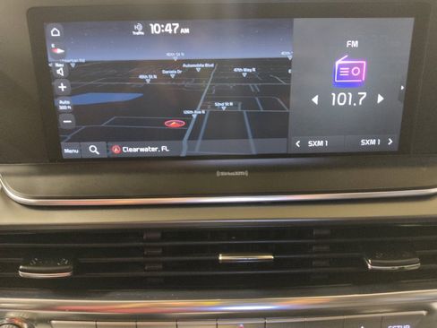 Used 2022 Kia Telluride S image 25