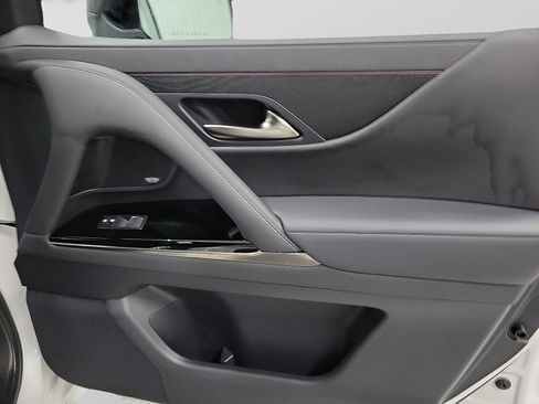 Used 2024 Lexus LX 600 4WD w/ Appearance Package image 16