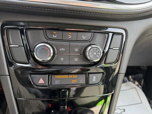 Used 2019 Buick Encore Preferred image 19