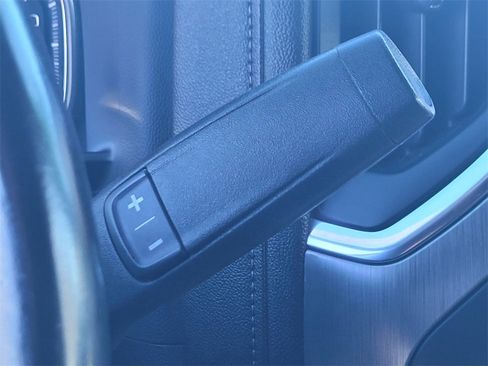 Used 2022 GMC Sierra 1500 Denali image 26