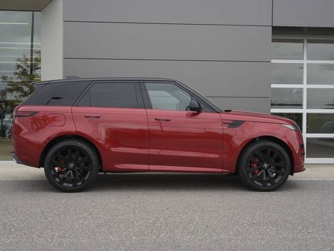 New 2025 Land Rover Range Rover Sport Dynamic SE image 7