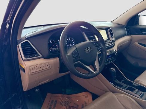 Used 2017 Hyundai Tucson Limited w/ Limited Ultimate Package 03 image 10