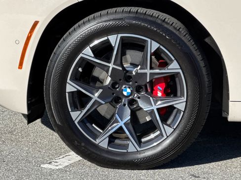 Used 2025 BMW X3 xDrive30i w/ Premium Package image 31