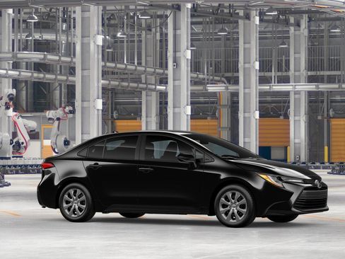 New 2026 Toyota Corolla LE FWD image 15