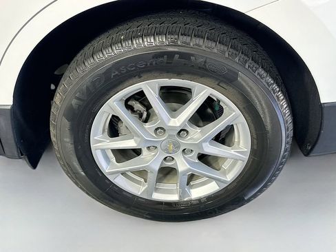 Used 2023 Chevrolet Equinox LT FWD image 28