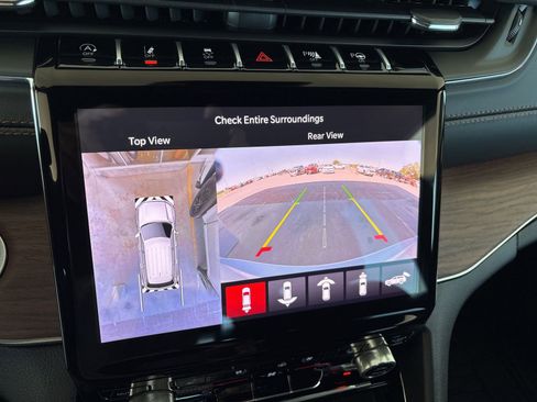 New 2025 Jeep Grand Cherokee L Summit w/ Advanced Protech Group IV image 20