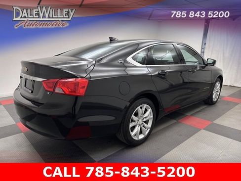 Used 2016 Chevrolet Impala LT w/ Convenience Package image 6