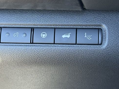 New 2026 Nissan Pathfinder Platinum AWD/4WD image 9