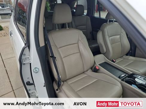 Used 2022 Honda Pilot Elite image 42