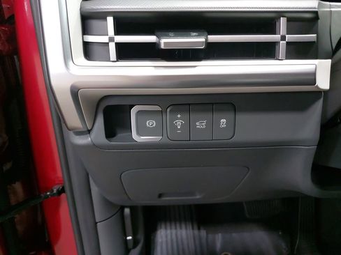 Used 2025 Hyundai Santa Fe SEL AWD/4WD image 27
