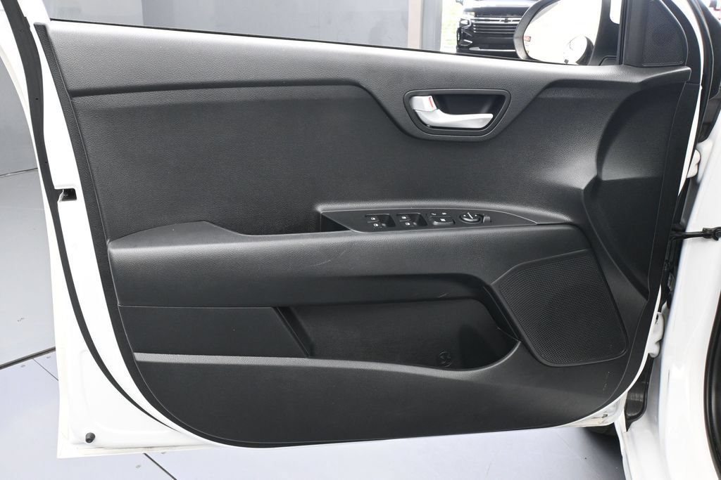 Used 2022 Kia Rio S w/ Technology Package FWD image 13