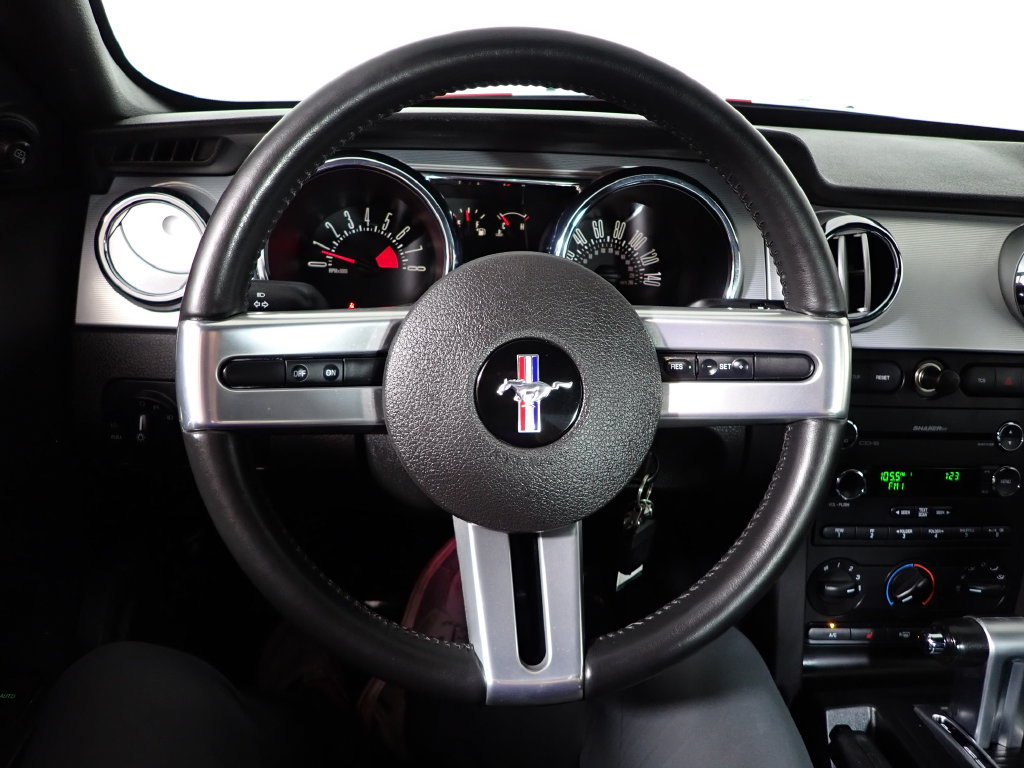 Used 2008 Ford Mustang GT RWD image 22