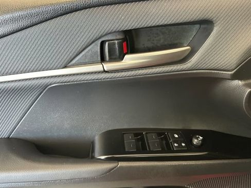 Used 2025 Toyota Camry SE FWD image 14