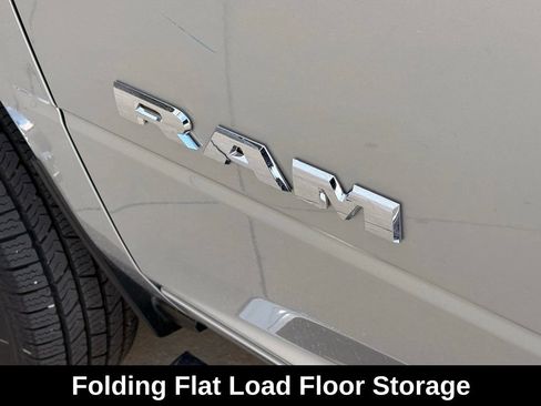 New 2026 RAM 3500 Laramie AWD/4WD image 33