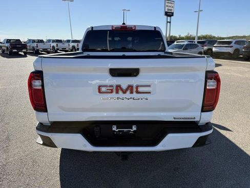 Used 2024 GMC Canyon Elevation w/ Convenience Package image 7