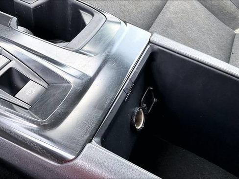 Used 2025 Toyota Camry LE FWD image 18