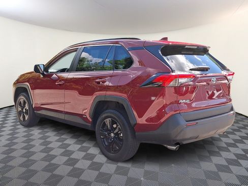 Certified 2025 Toyota RAV4 LE AWD/4WD image 4