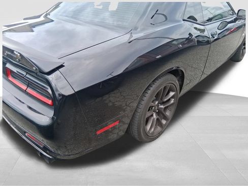 Used 2020 Dodge Challenger R/T Scat Pack RWD image 5