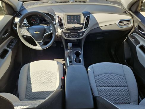 Certified 2022 Chevrolet Equinox LS FWD image 16