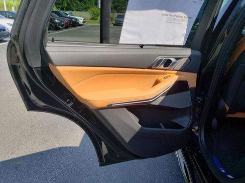New 2026 BMW X5 xDrive40i w/ M Sport Package image 12