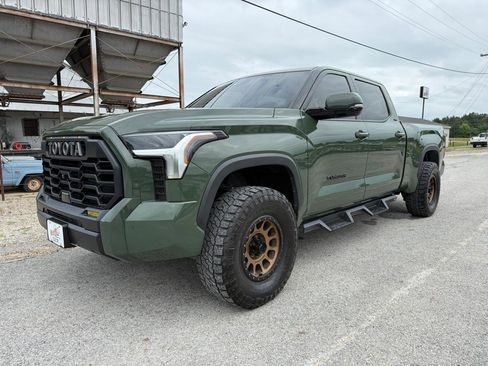 Used 2022 Toyota Tundra SR5 w/ SR5 Premium Package AWD/4WD image 1