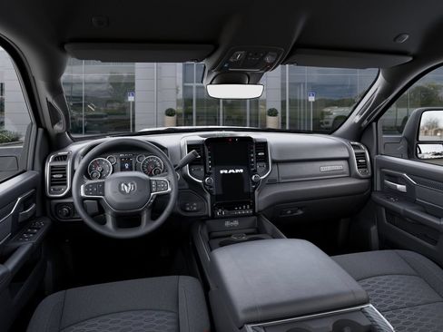 New 2026 RAM 2500 Big Horn AWD/4WD image 18
