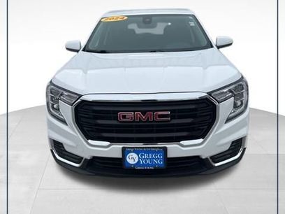Used 2024 GMC Terrain SLE
