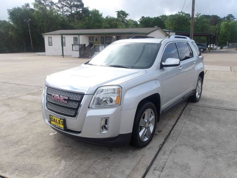 Used 2011 GMC Terrain SLT image 2