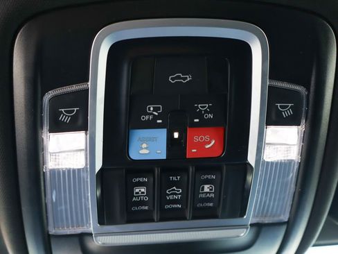 Used 2024 RAM 3500 Limited w/ Night Edition AWD/4WD image 31