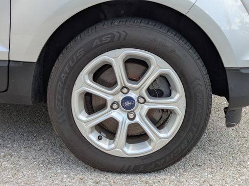 Used 2021 Ford EcoSport SE w/ SE Convenience Package FWD image 11