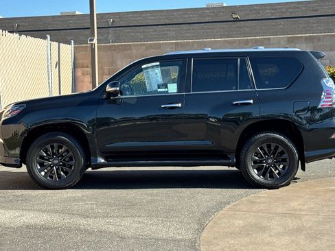 Certified 2023 Lexus GX 460 Premium w/ Premium Package AWD/4WD image 7
