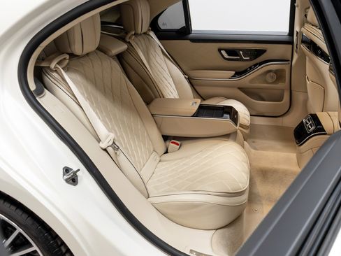 Used 2023 Mercedes-Benz S 580 4MATIC Sedan image 23
