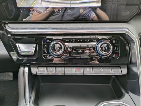 New 2026 GMC Sierra 1500 Denali AWD/4WD image 22