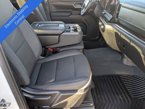 Used 2023 GMC Sierra 1500 Elevation image 35