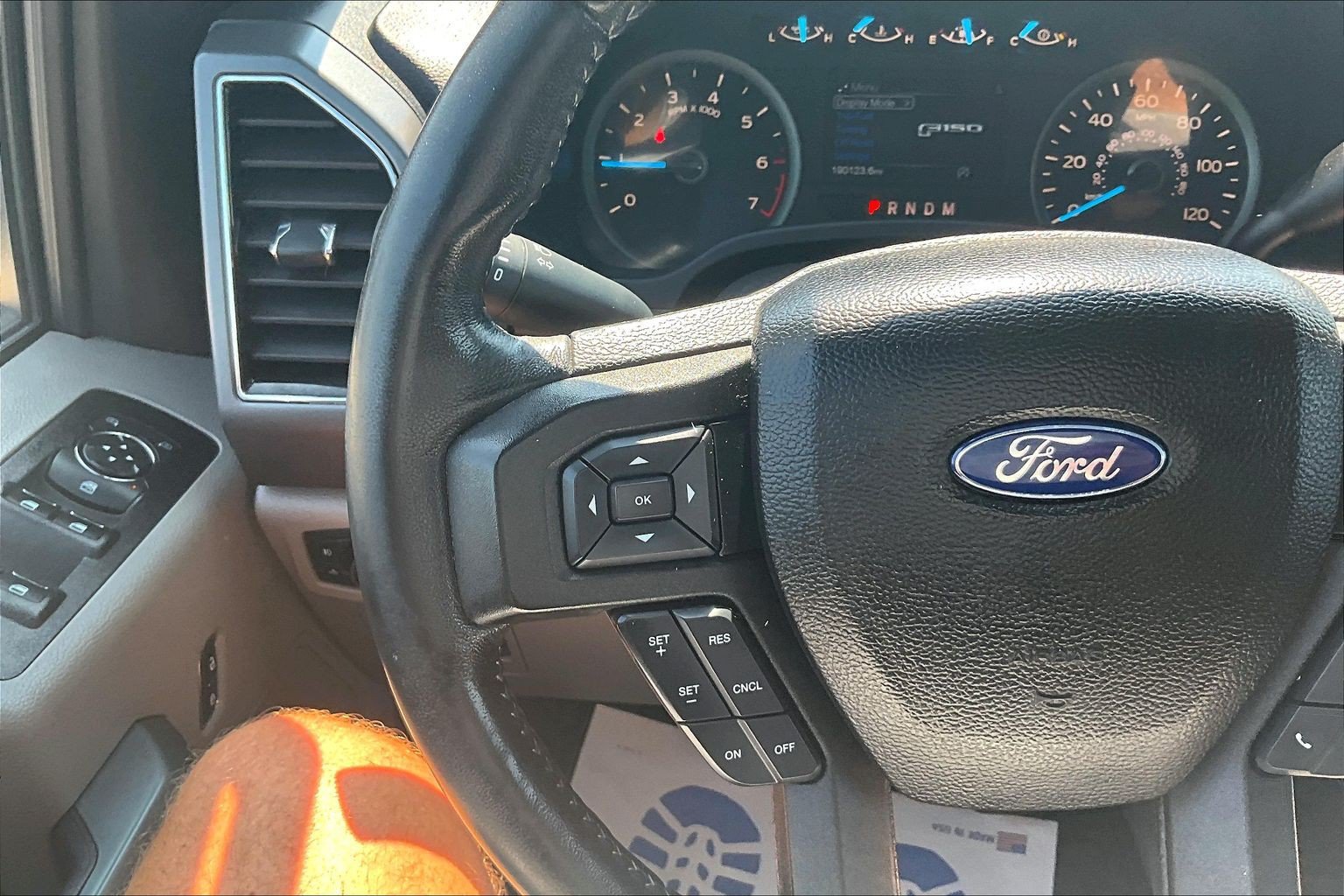 Used 2018 Ford F150 XLT w/ Equipment Group 301A Mid AWD/4WD image 22