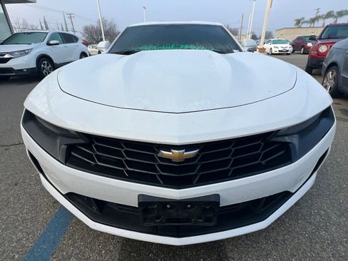 Used 2020 Chevrolet Camaro LT image 6