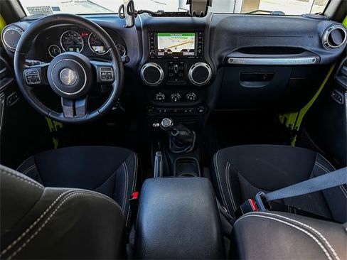 Used 2016 Jeep Wrangler Unlimited Sahara w/ Connectivity Group image 25