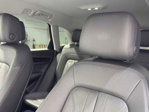 Used 2018 Audi Q5 2.0T Premium AWD/4WD image 23