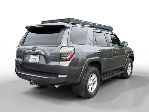 Used 2023 Toyota 4Runner SR5 Premium w/ Moonroof Package AWD/4WD image 5