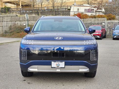 New 2026 Hyundai Ioniq 9 S image 2