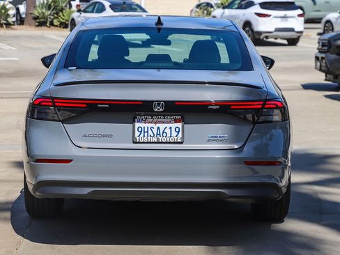 Used 2023 Honda Accord Sport image 7