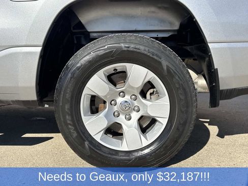 Used 2024 RAM 1500 Big Horn image 10