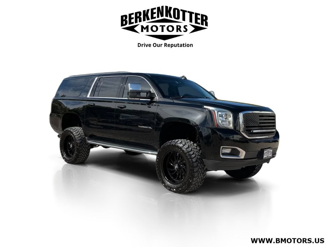 Used 2019 GMC Yukon XL SLT AWD/4WD image 1