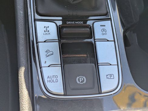 Used 2023 Hyundai Tucson SE image 23