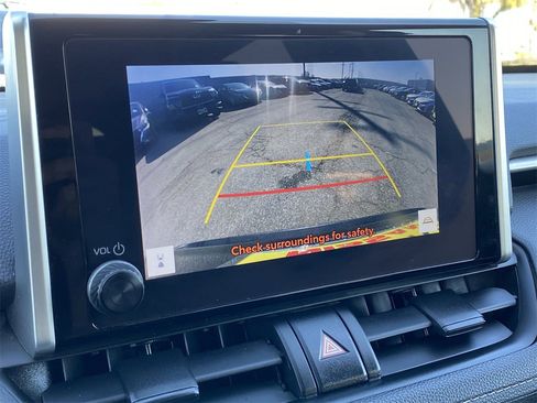 Used 2024 Toyota RAV4 XLE image 23